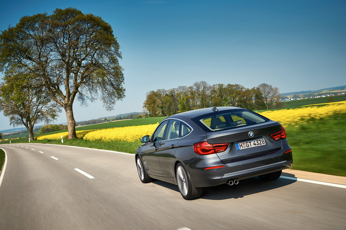 BMW 318 GT NEW